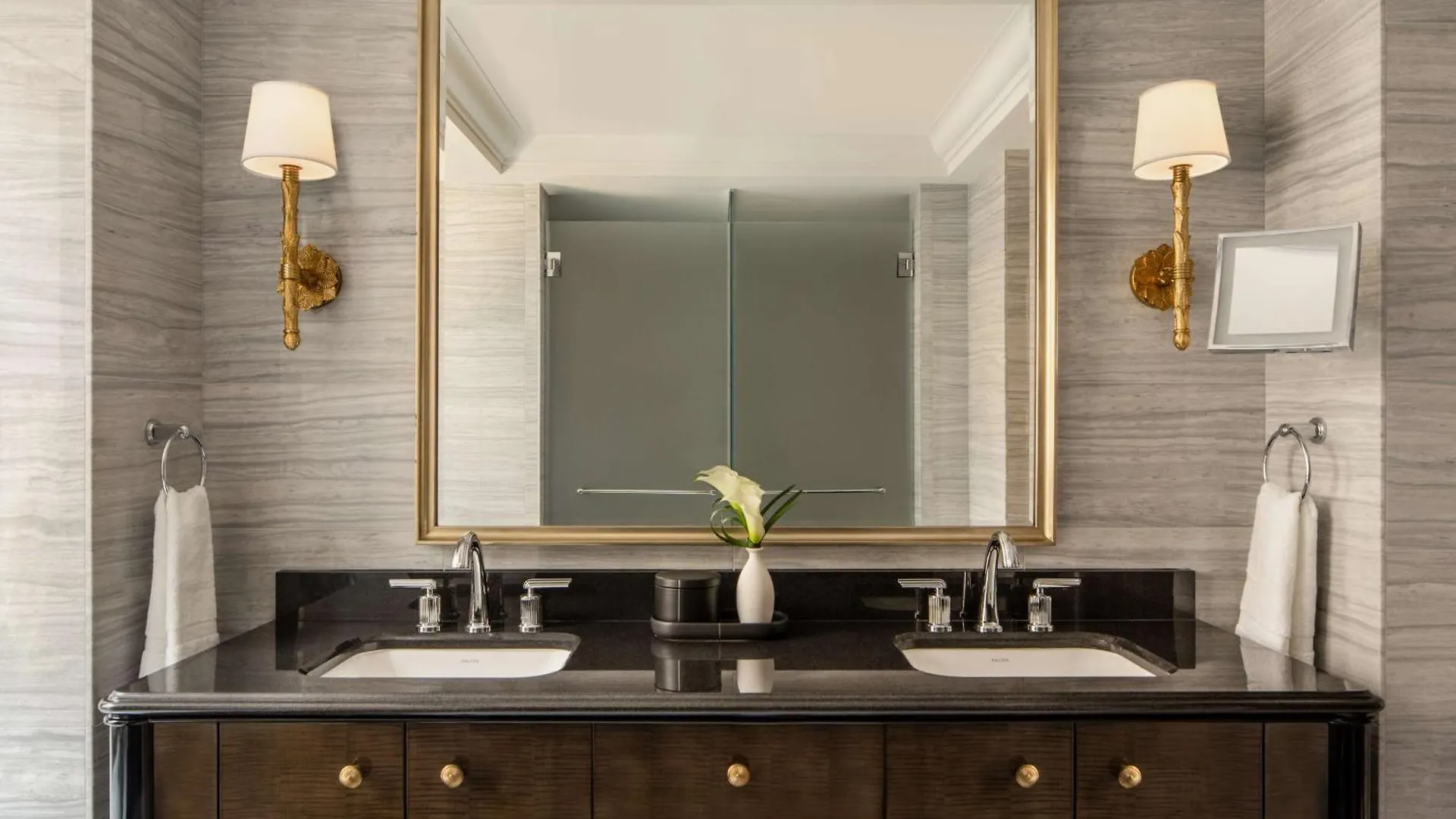 Waldorf Astoria New York Hotel