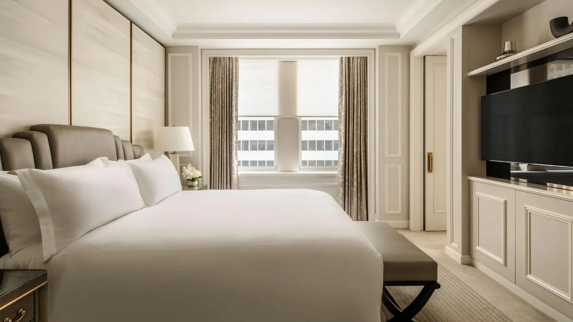 Waldorf Astoria New York Hotel
